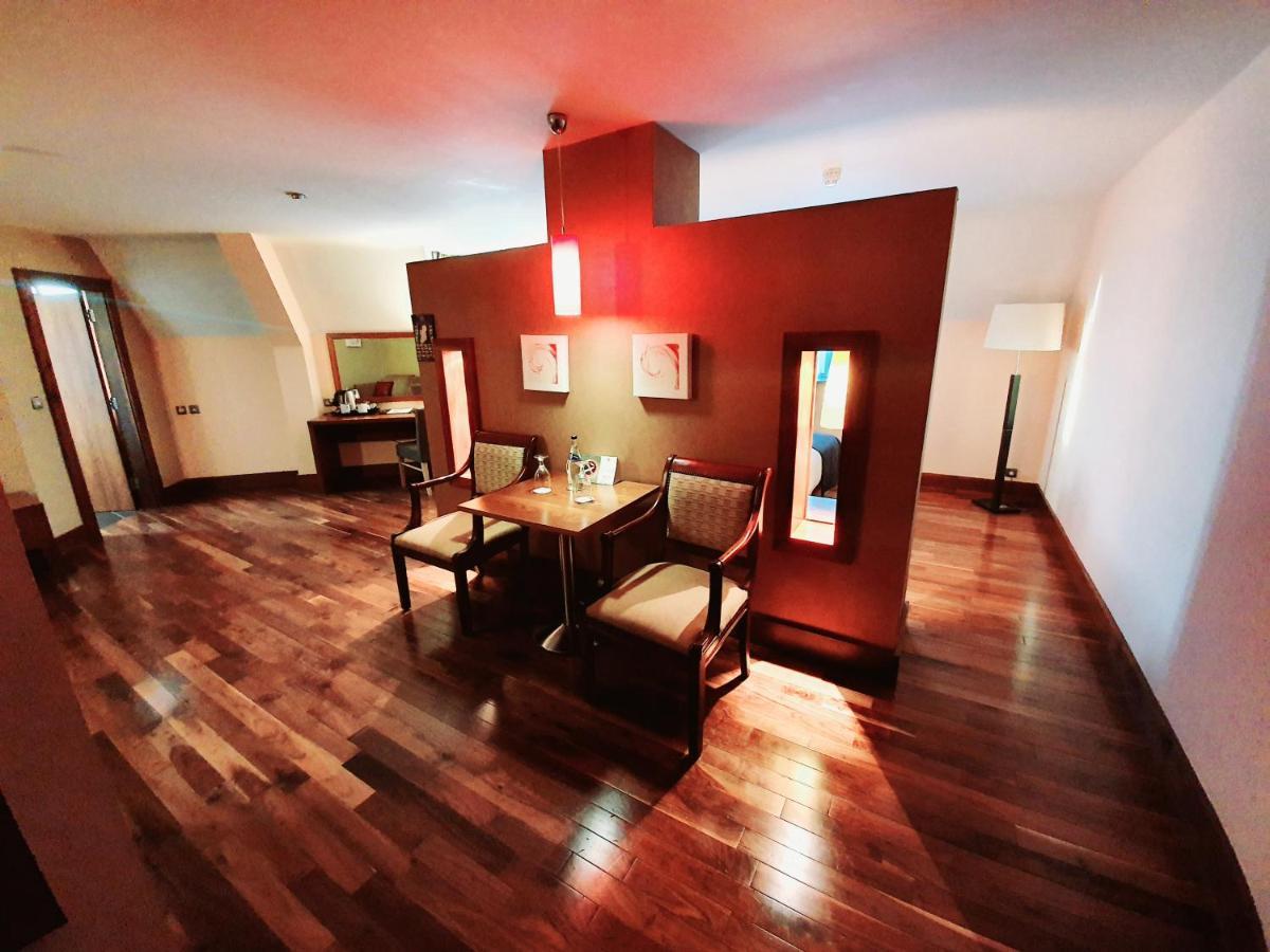 Westgrove Hotel Clane Zewnętrze zdjęcie